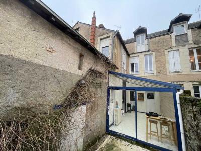 For sale House SABLE-SUR-SARTHE  72