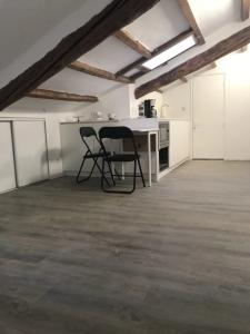 Location Appartement 2 pices NICE 06300