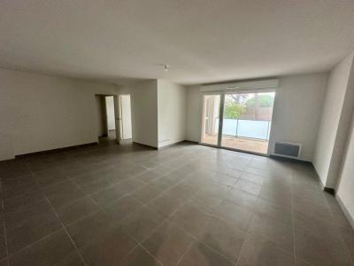 Location Appartement 4 pices AGDE 34300