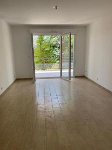 Location Appartement 3 pices NICE 06300