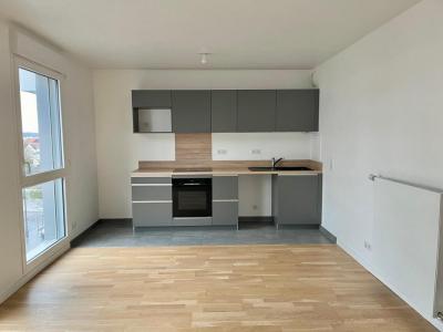 photo For rent Apartment RUEIL-MALMAISON 92