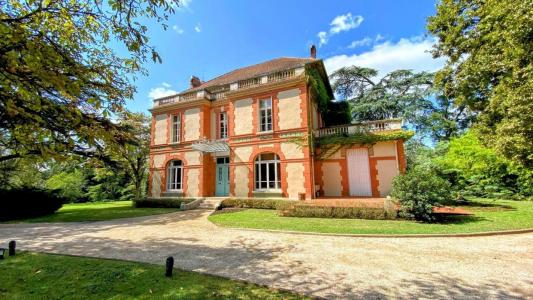 photo For sale Prestigious house MONTAUBAN 82