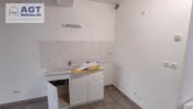 Louer Appartement 55 m2 Crevecoeur-le-grand