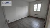 Louer Appartement Crevecoeur-le-grand 616 euros