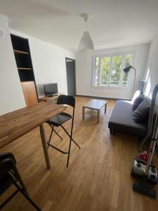 Location Appartement 4 pices VILLEURBANNE 69100