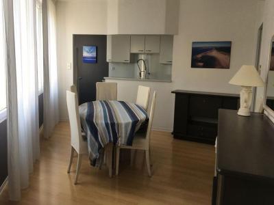 photo For rent Apartment BORDEAUX 33