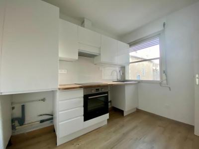 Location Appartement 4 pices AVIGNON 84000