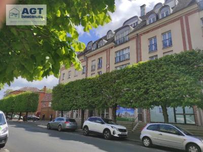 photo For rent Parking BEAUVAIS 60