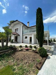 For sale Prestigious house SAINT-CERGUES  74