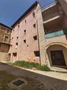 For rent Apartment CARPENTRAS  84