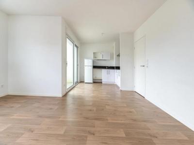 For sale Apartment REZE  44