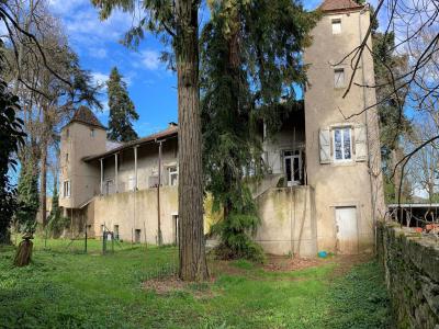 For sale Apartment building CAHORS  46