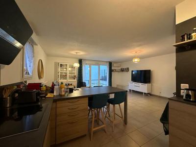 For sale Apartment SAINT-JEAN-DE-VEDAS  34