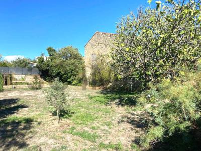 For sale Land LESPIGNAN  34