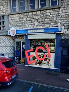 Vente Commerce SAINT-CYR-L'ECOLE  78