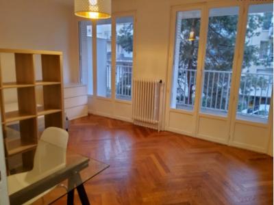 photo For rent Apartment LYON-8EME-ARRONDISSEMENT 69