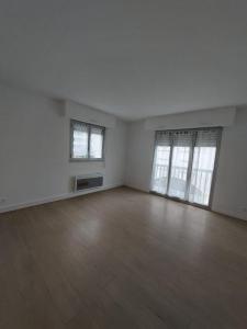 For rent Apartment VIROFLAY  78