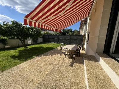 For sale House NEUILLY-PLAISANCE PISCINE