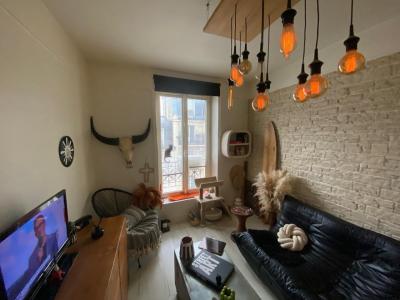 For sale Apartment PARIS-18EME-ARRONDISSEMENT  75