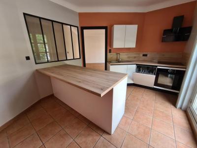 Location Appartement CREUSOT  71