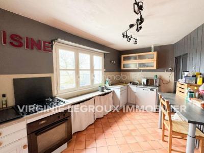 Vente Maison 7 pices PORT-BRILLET 53410