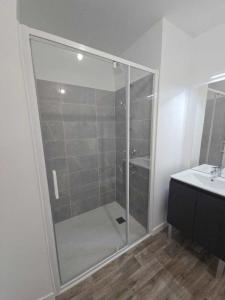 For rent Apartment CAEN  14