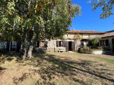 Vente Maison 6 pices CIVRAY 86400