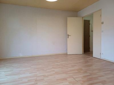 Location Appartement ROISSY-EN-FRANCE centre ville