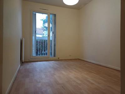 Location Appartement ROISSY-EN-FRANCE centre ville