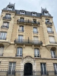 photo For rent Apartment BOIS-COLOMBES 92