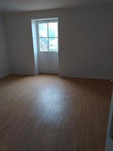 Location Appartement LIGNAC  36