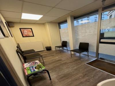 Location Local commercial PARIS-17EME-ARRONDISSEMENT  75