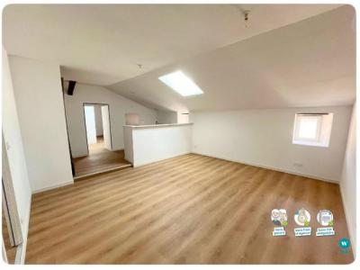 Location Appartement LUSIGNAN  86