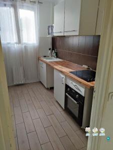 For rent Apartment AUBERVILLIERS  93