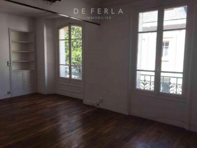 For sale Apartment PARIS-7EME-ARRONDISSEMENT  75