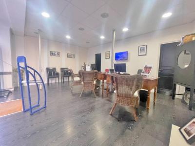 For sale Commercial office PARIS-17EME-ARRONDISSEMENT  75