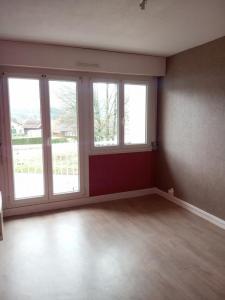 Location Appartement MENIL  88