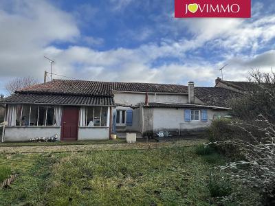 photo For sale House LUSSAC-LES-CHATEAUX 86