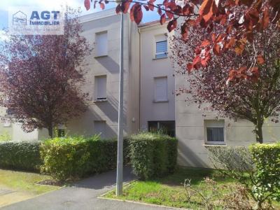 photo For rent Apartment BEAUVAIS 60