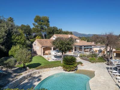 Vente Maison 8 pices VALBONNE 06560