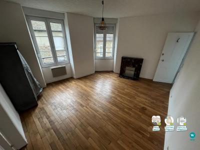 photo For rent Apartment FERTE-MACE 61