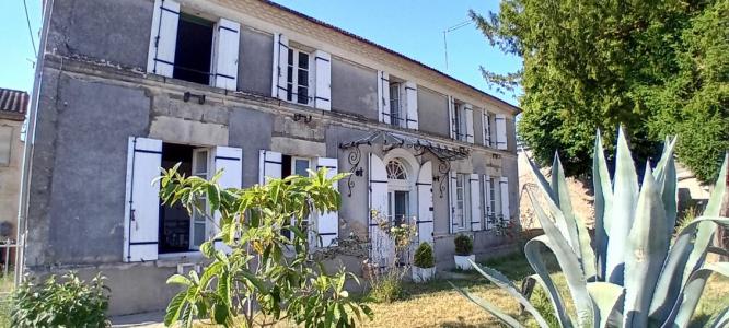 For sale House BLAYE  33