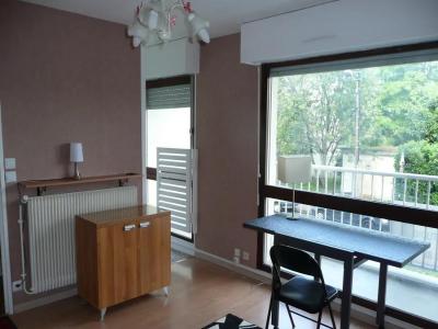 photo For rent Apartment BORDEAUX 33