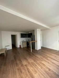 Location Appartement PARIS-3EME-ARRONDISSEMENT  75