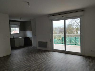 photo For rent Apartment SAINTE-MAURE 10