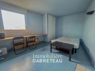 photo For rent Apartment VILLEURBANNE 69