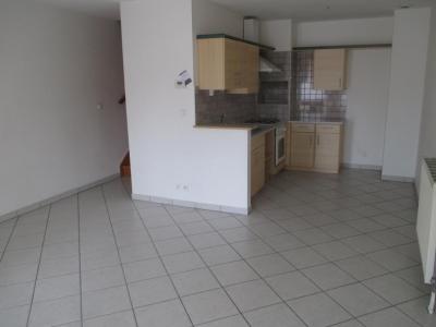 photo For rent Apartment VAIVRE-ET-MONTOILLE 70