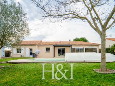 photo For sale Prestigious house CHASSENEUIL-DU-POITOU 86