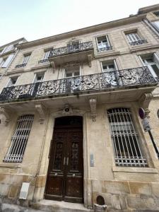 photo For rent Apartment BORDEAUX 33