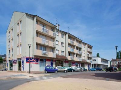 Location Appartement SAINT-AMAND-MONTROND  18